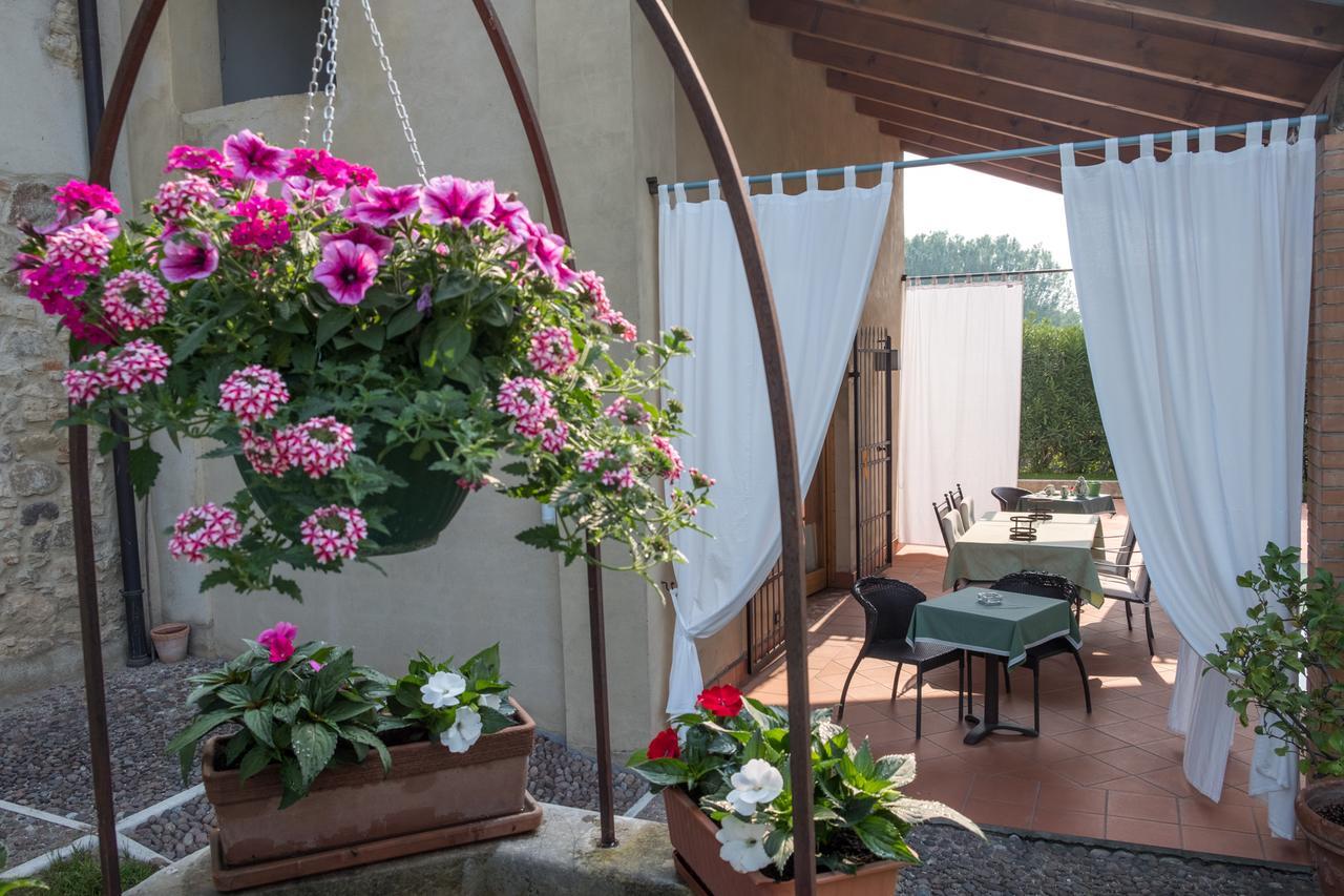 Gasthaus Cascina Girolda Peschiera del Garda Exterior foto